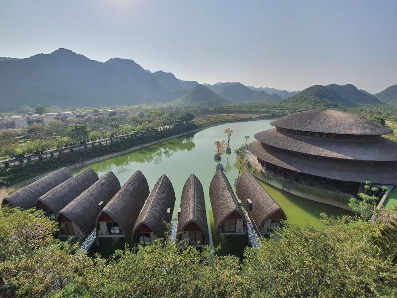 Vedana Resort Ninh Binh, Singapore