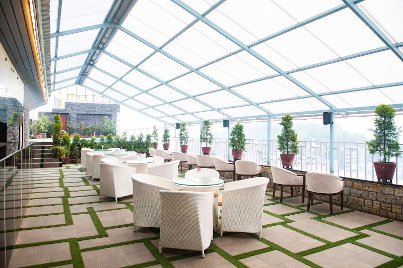 Photo of Ramada by Wyndham Gangtok Hotel & Casino Golden, 3-star hotel in Gangtok