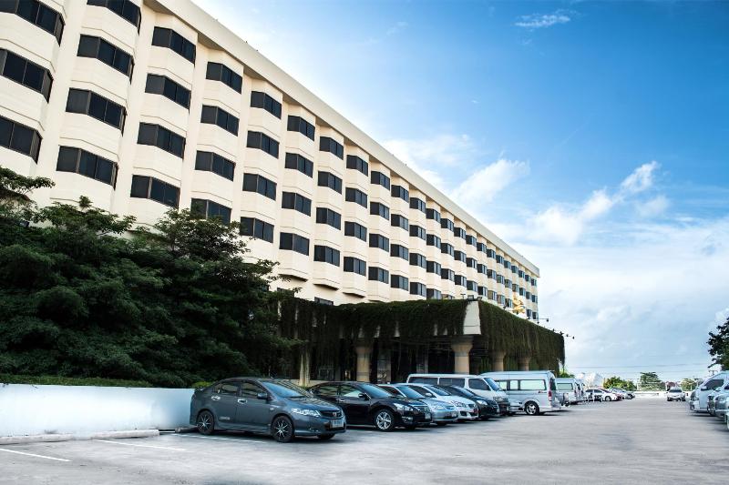 Star Convention Hotel, 2-star hotel in Rayong