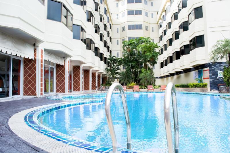 Photo of Star Convention Hotel, 2-star hotel in Rayong