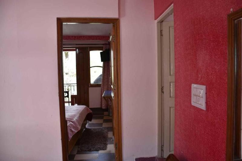 Photo of Hotel Misty Woods, 3-star hotel in Dharamshala