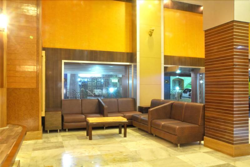 Hotel Sharan, 3-star hotel in Shirdi