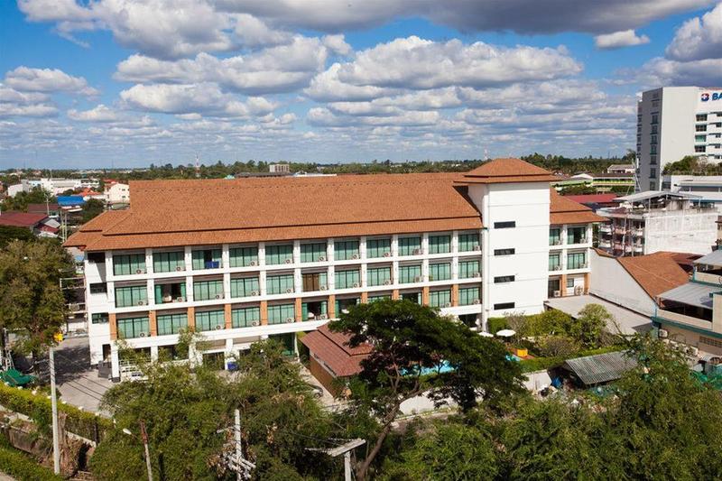 Photo of The Pannarai Hotel, 4-star hotel in Mak Khaeng