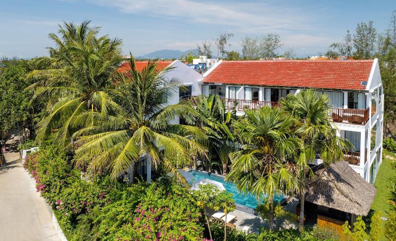 Shoreline Stay, Singapore
