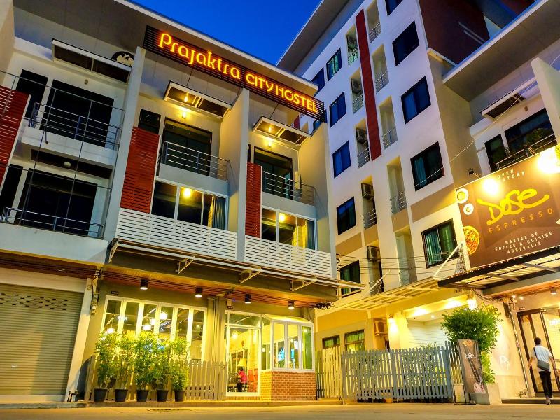 Prajaktra City Hostel, 3-star hotel in Udon Thani