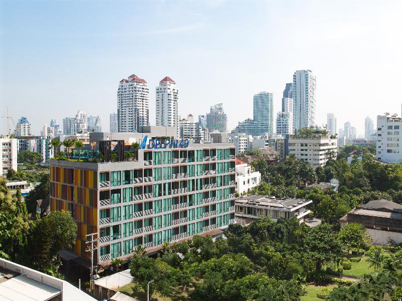 Adelphi Forty-Nine, Singapore