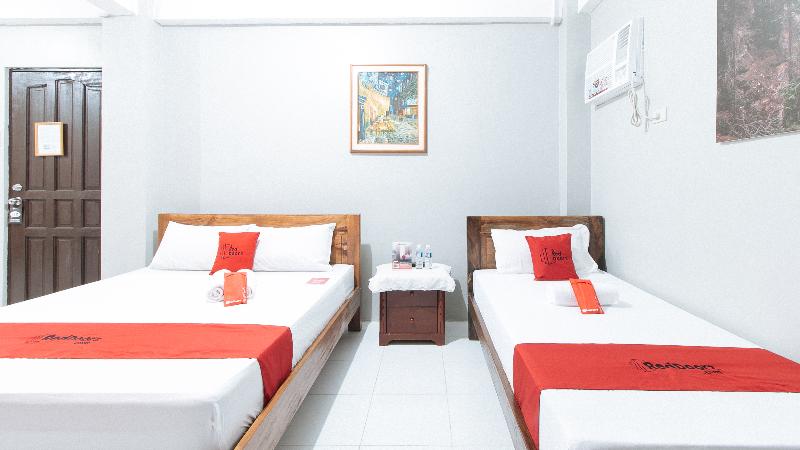 Photo of RedDoorz @ Greenview Hotel and Restobar Masbate, 1-star hotel in Masbate City