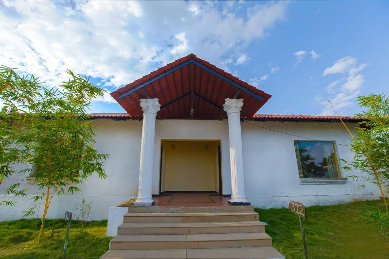 Photo of Tuli Veer Bagh Resort, 4-star hotel in Pench National Park