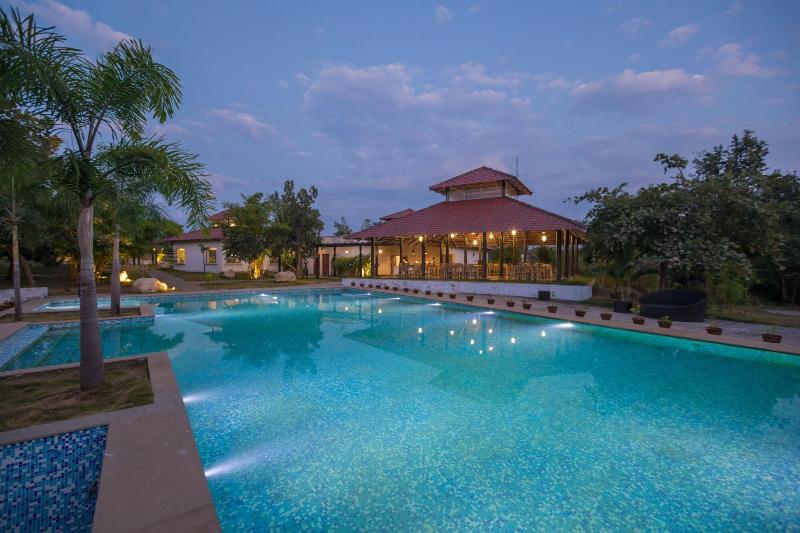 Photo of Tuli Veer Bagh Resort, 4-star hotel in Pench National Park