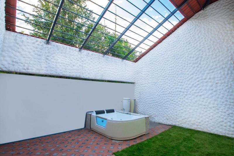 Photo of Tuli Veer Bagh Resort, 4-star hotel in Pench National Park