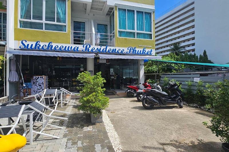 Photo of Sukcheewa Residence Phuket, 2-star hotel in Bangla Road