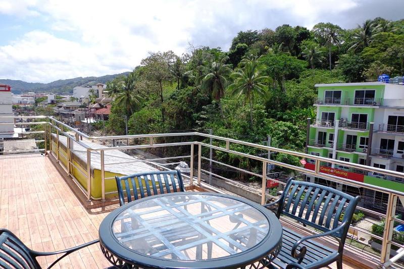 Photo of Sukcheewa Residence Phuket, 2-star hotel in Bangla Road
