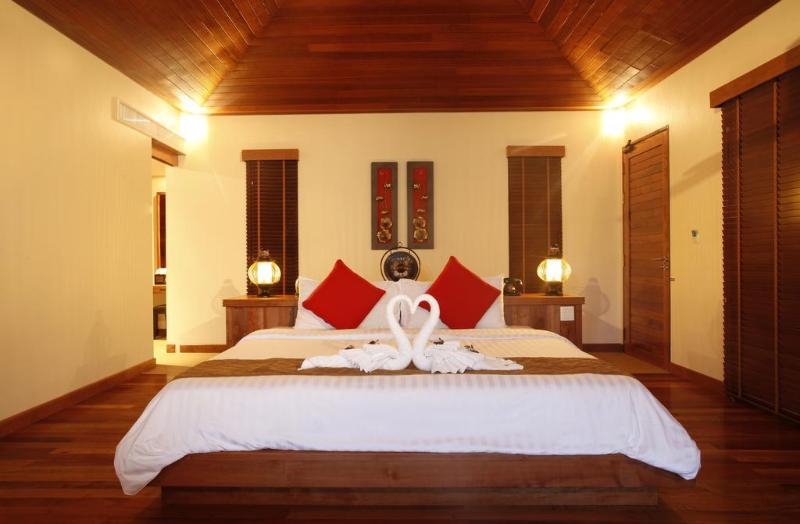 Photo of Korsiri Villas, 4-star hotel in Phuket (and vicinity)