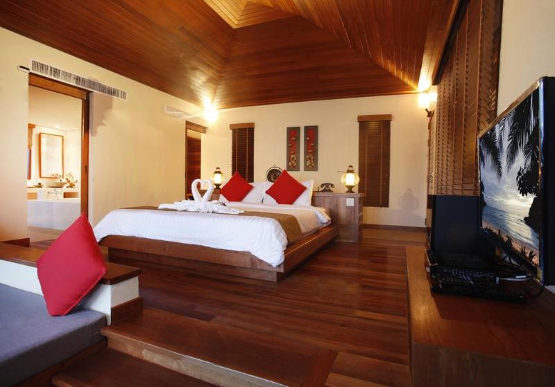 Photo of Korsiri Villas, 4-star hotel in Phuket (and vicinity)