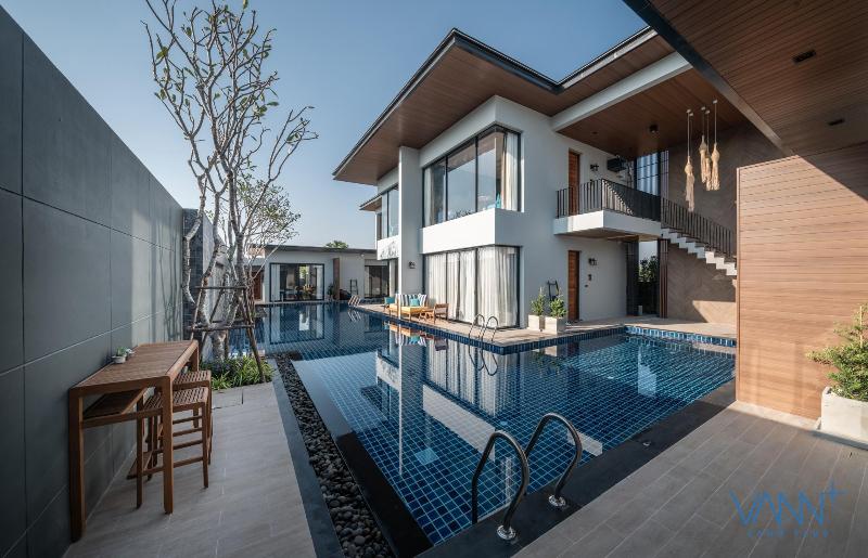Vann Hua Hin Resort, Singapore