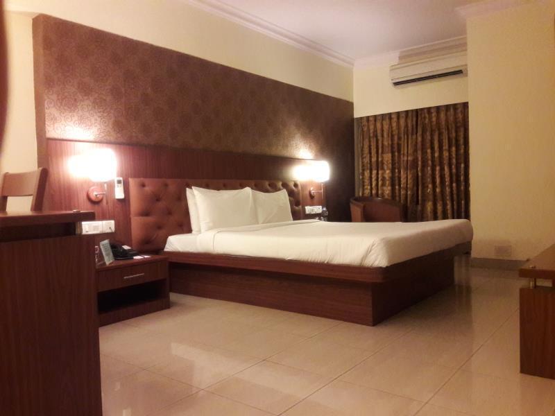 Photo of K Stars Hotel, 3-star hotel in Mumbai (and vicinity)