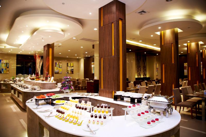 Photo of Maple Hotel, 5-star hotel in Bang Na