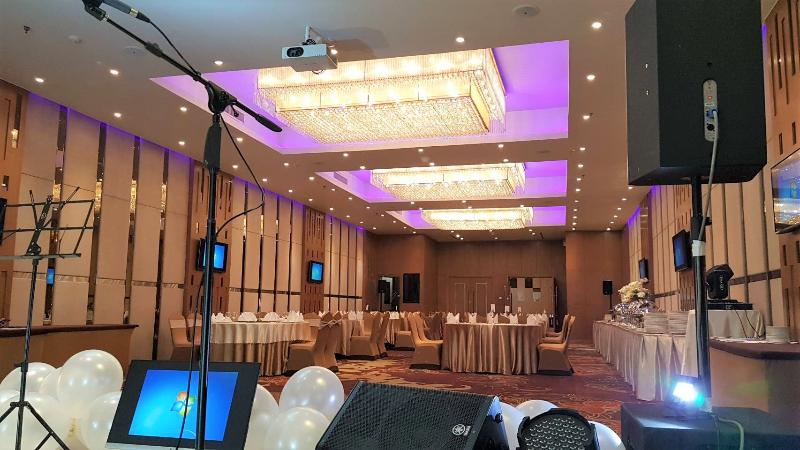 Photo of Maple Hotel, 5-star hotel in Bang Na