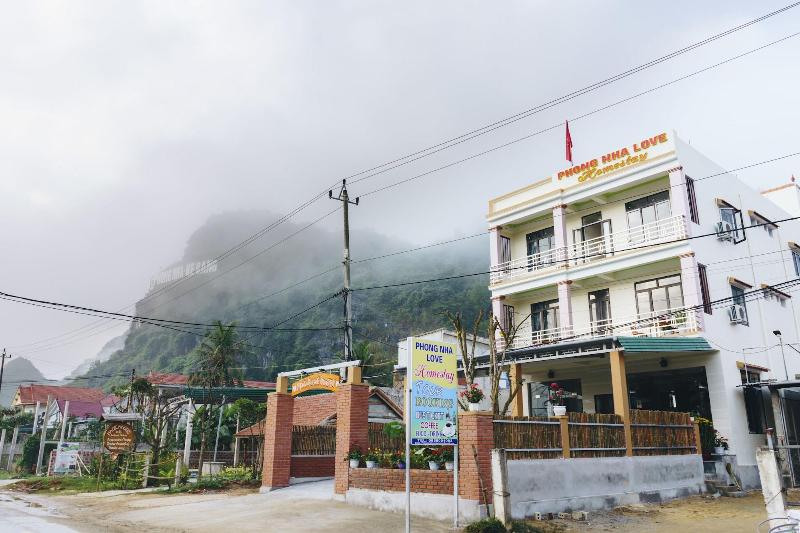 Phong Nha Love Homestay, Singapore