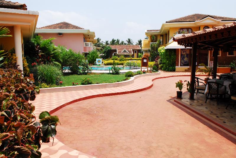 Photo of Coconut Grove Beach Resort, 4-star hotel in Betalbatim