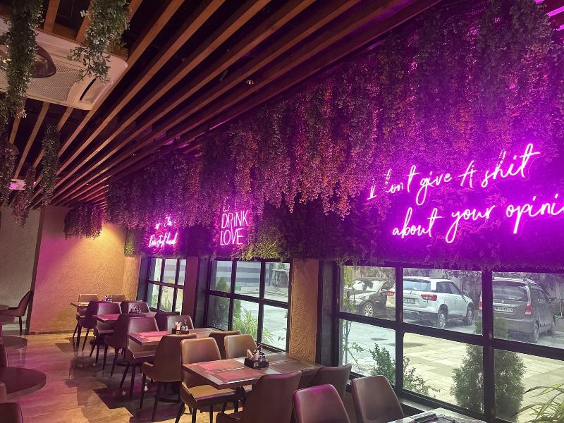 Hotel merakee, 3-star hotel in Mira Road East