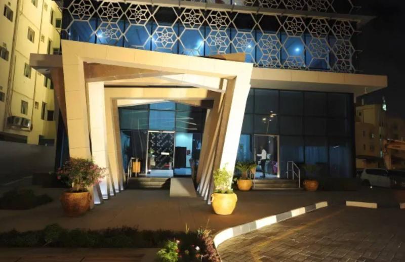 Photo of Al Mansour Plaza Hotel, 4-star hotel in Doha