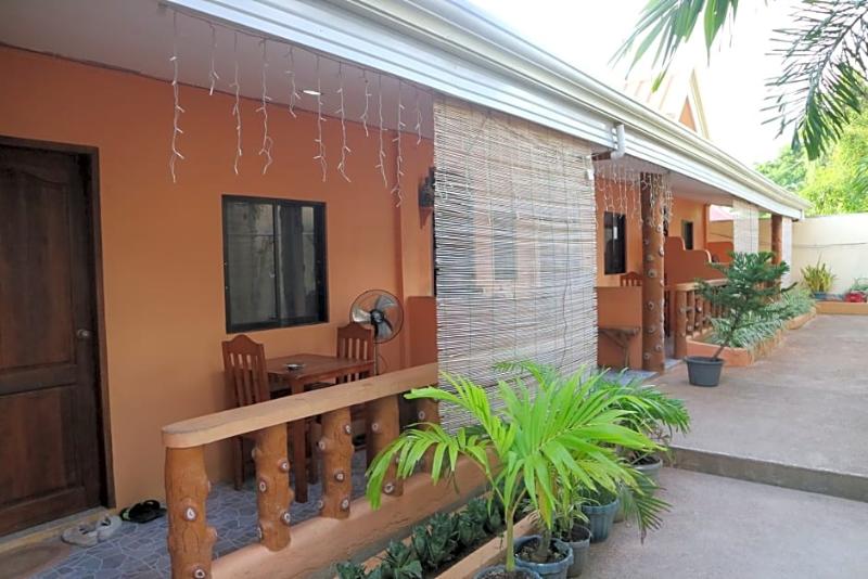 Photo of Golden Palm Resort, 3-star hotel in Bohol