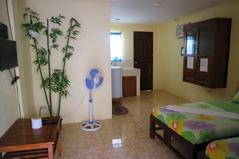 Photo of Golden Palm Resort, 3-star hotel in Bohol