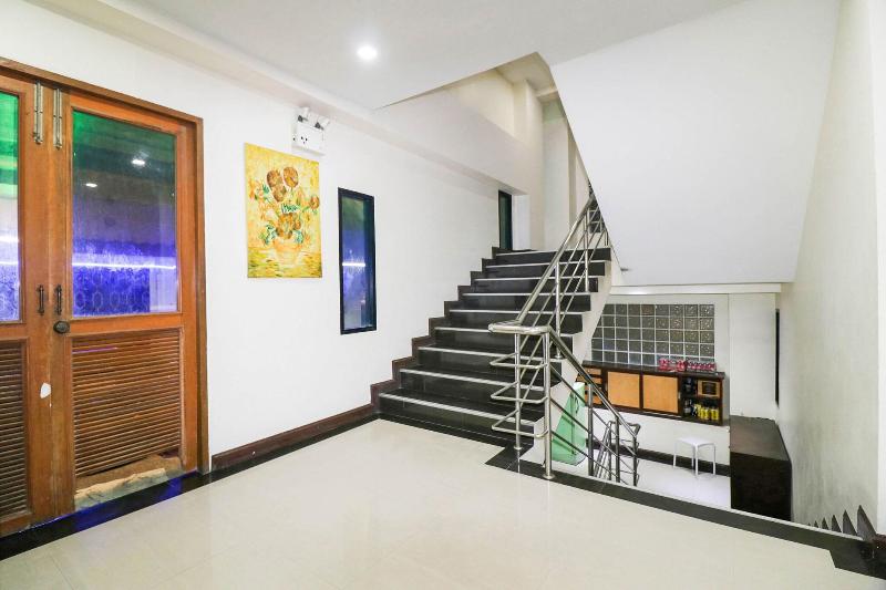 Photo of Natural Beach Hotel Pattaya, 2-star hotel in Central Pattaya