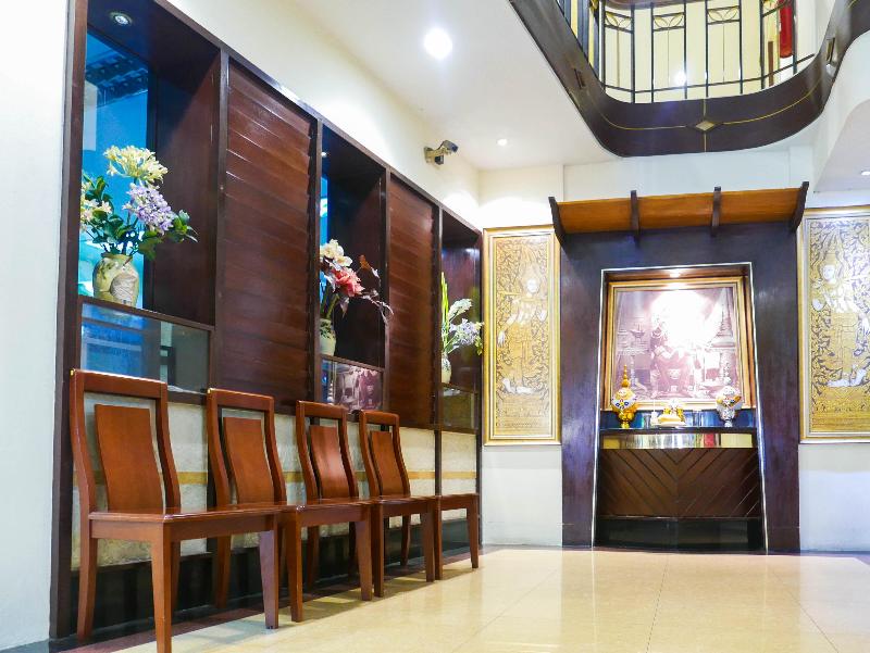 Rambuttri House exterior, 2-Star hotel in Bangkok (and vicinity)