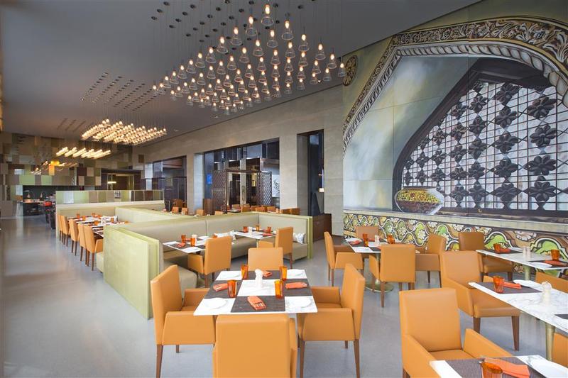 Photo of Sheraton Hyderabad Hotel, 5-star hotel in Hyderabad (and vicinity)