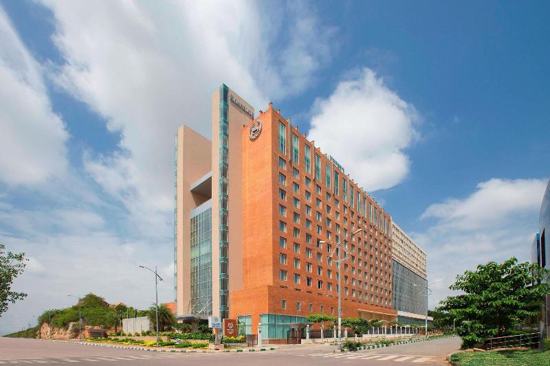 Photo of Sheraton Hyderabad Hotel, 5-star hotel in Hyderabad (and vicinity)