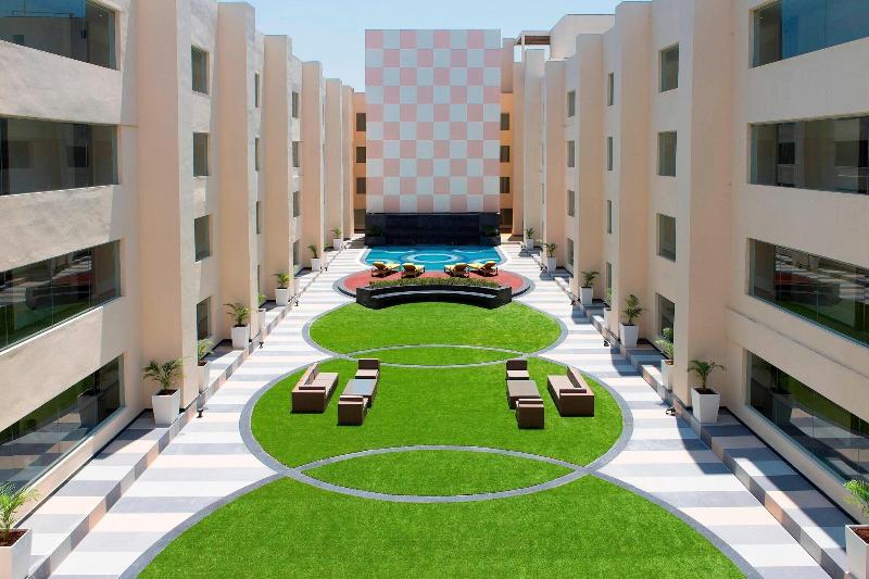 Photo of Sheraton Hyderabad Hotel, 5-star hotel in Hyderabad (and vicinity)