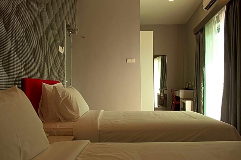 Photo of Cenang Plaza Beach Hotel, 3-star hotel in Langkawi