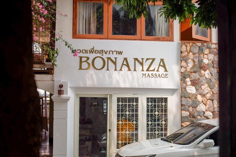 Photo of Delio Boutique Hotel, 3-star hotel in Udon Thani