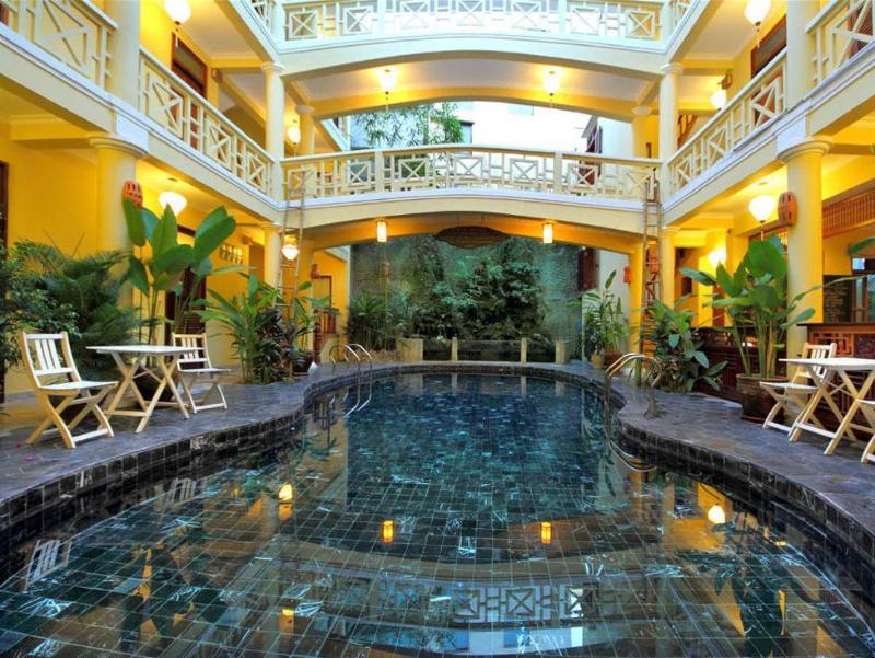 Thanh Van 1 Hotel, Singapore