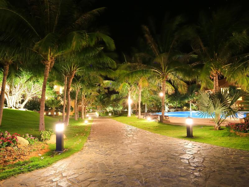 Blue Bay Mui Ne Resort & Spa, Singapore