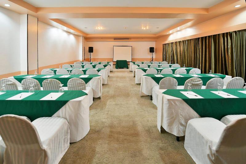 Photo of Technopark Hotel, 3-star hotel in Laguna (province)