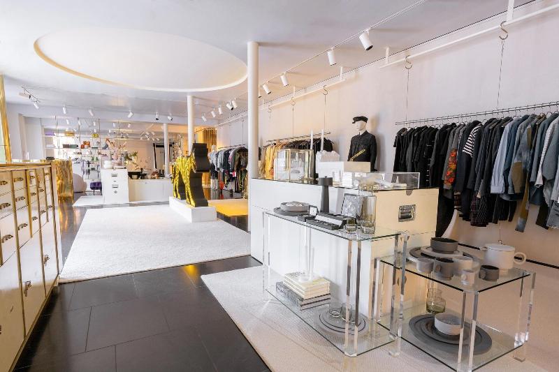 Photo of W Amsterdam, 5-star hotel in Amsterdam (and vicinity)