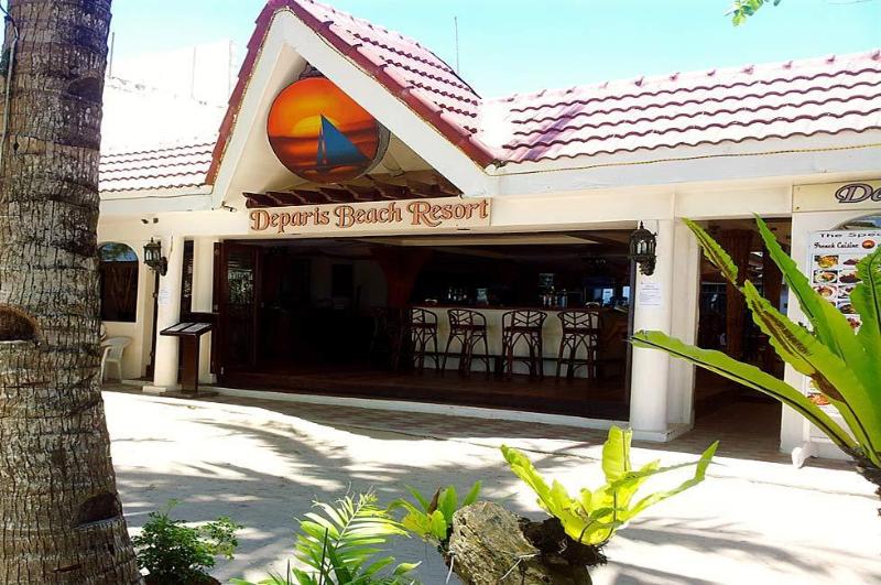 Photo of Deparis Beach Resort, 3-star hotel in Aklan