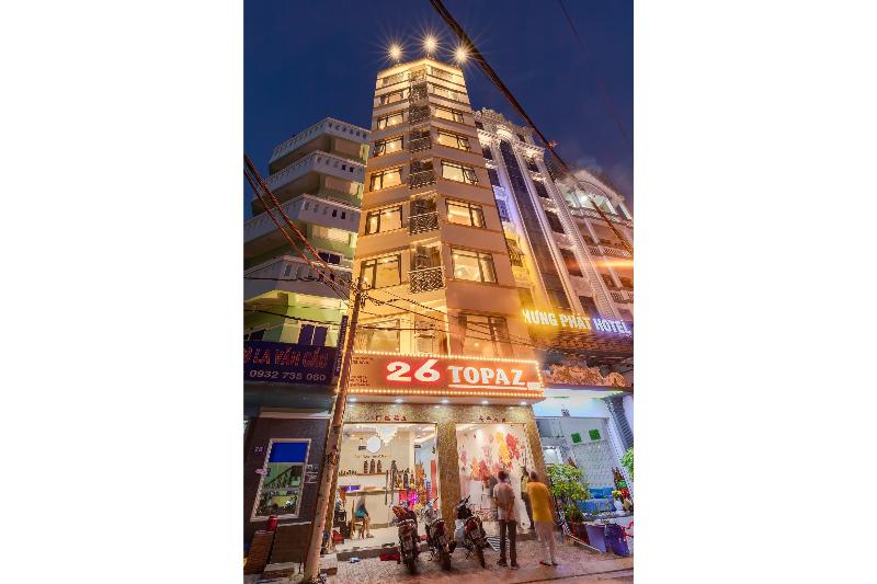 26 Topaz Hotel, Singapore