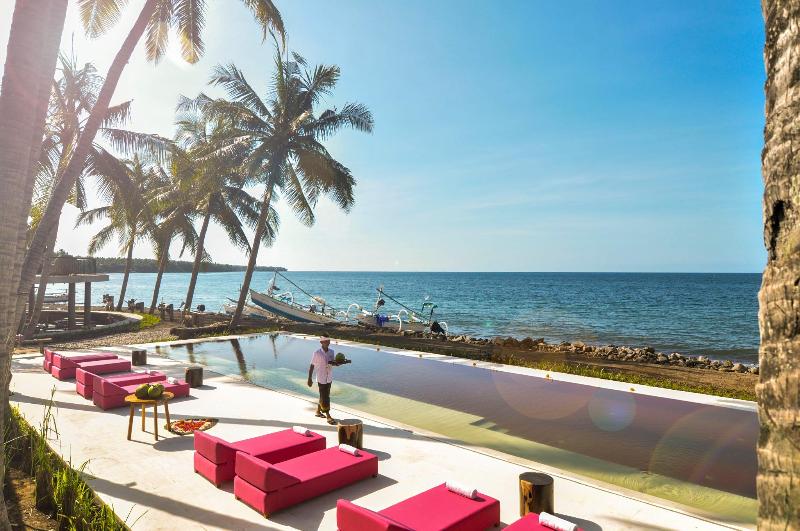 The Tiing Tejakula Villas, Singapore