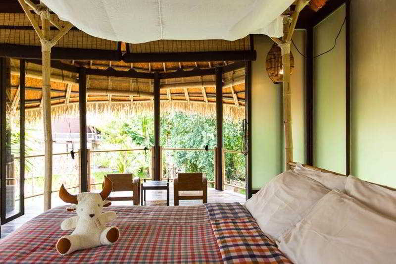 Photo of Harmony Bed and Bakery, 3-star hotel in Koh Lipe