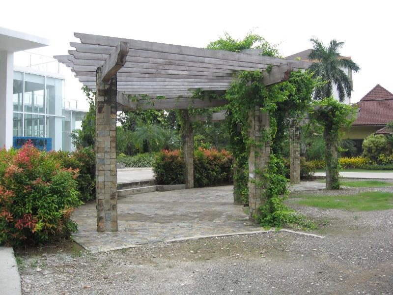 Photo of Chateau By The Sea, 4-star hotel in Cebu Island