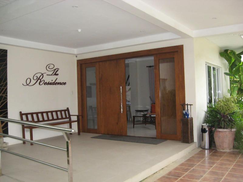 Photo of Chateau By The Sea, 4-star hotel in Cebu Island