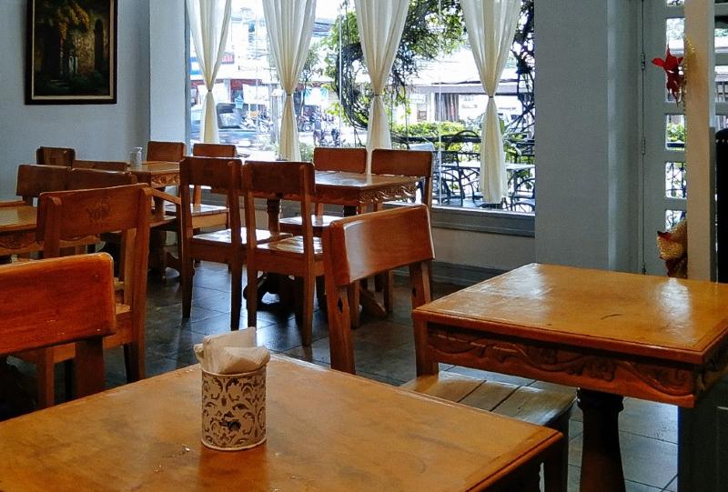 Photo of Check Inn Dumaguete, 3-star hotel in Dumaguete (and vicinity)