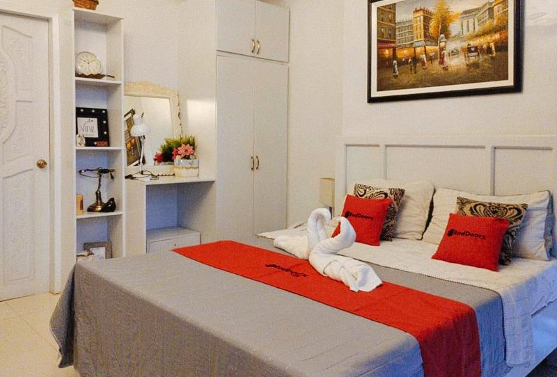 Photo of Check Inn Dumaguete, 3-star hotel in Dumaguete (and vicinity)