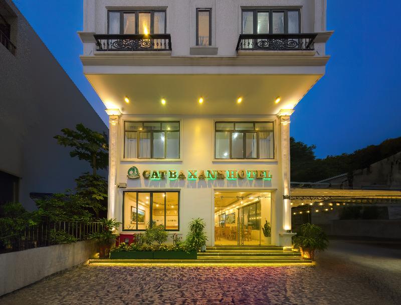 Cat Ba Xanh Spring Garden Hotel, Singapore