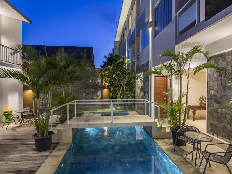 M Suite Bali, Singapore