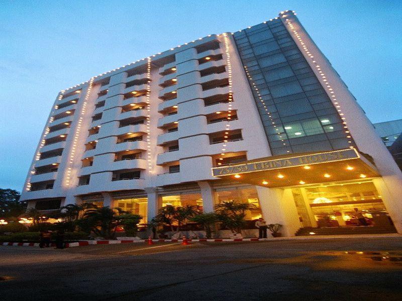 Ebina House, Singapore